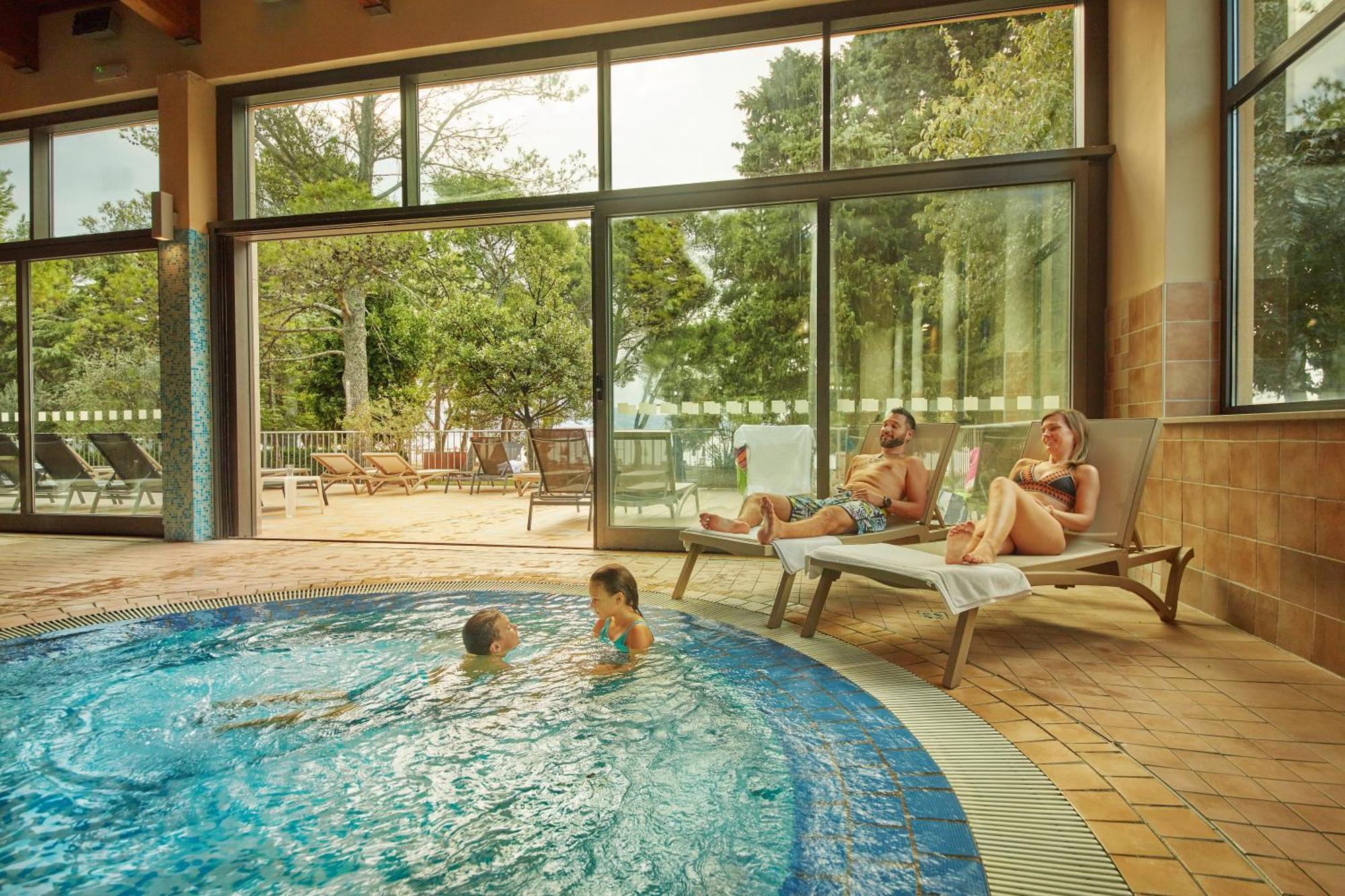 Adria Apartments - Hotel & Resort Adria Ankaran Εξωτερικό φωτογραφία
