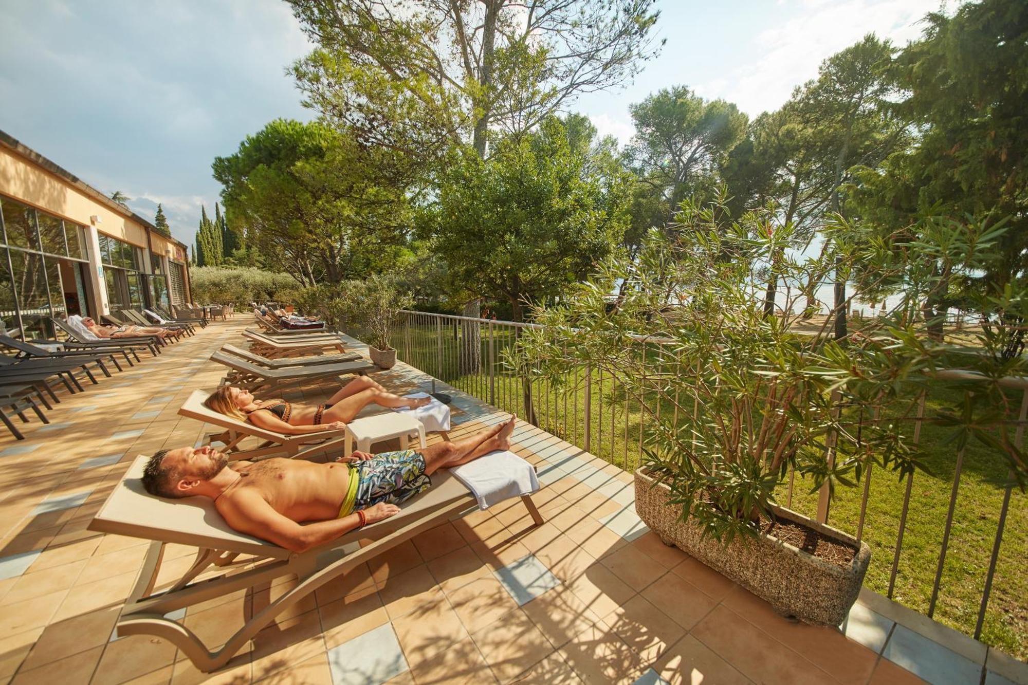 Adria Apartments - Hotel & Resort Adria Ankaran Εξωτερικό φωτογραφία